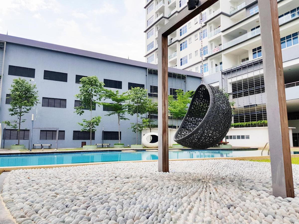 No.7 The Zebra @ Puchong Skypod Residence Exteriör bild