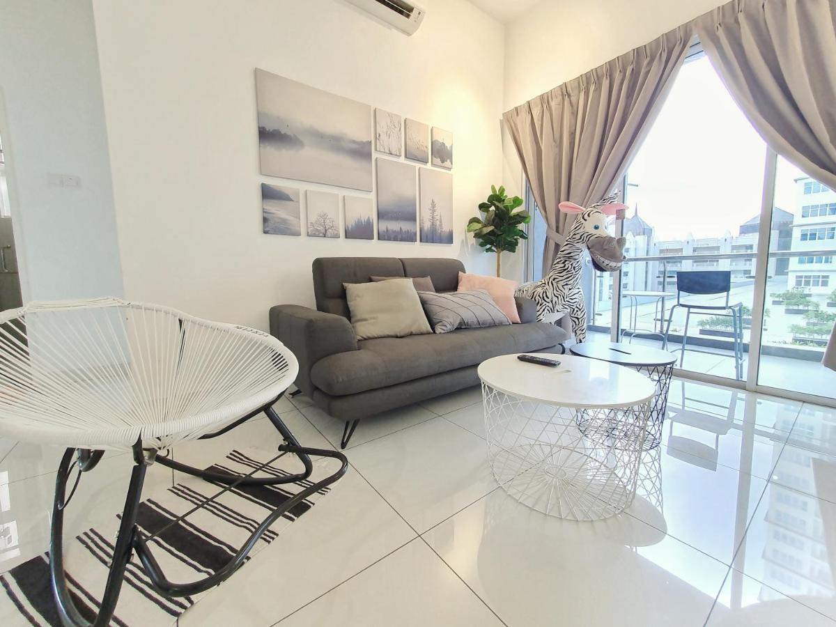 No.7 The Zebra @ Puchong Skypod Residence Exteriör bild