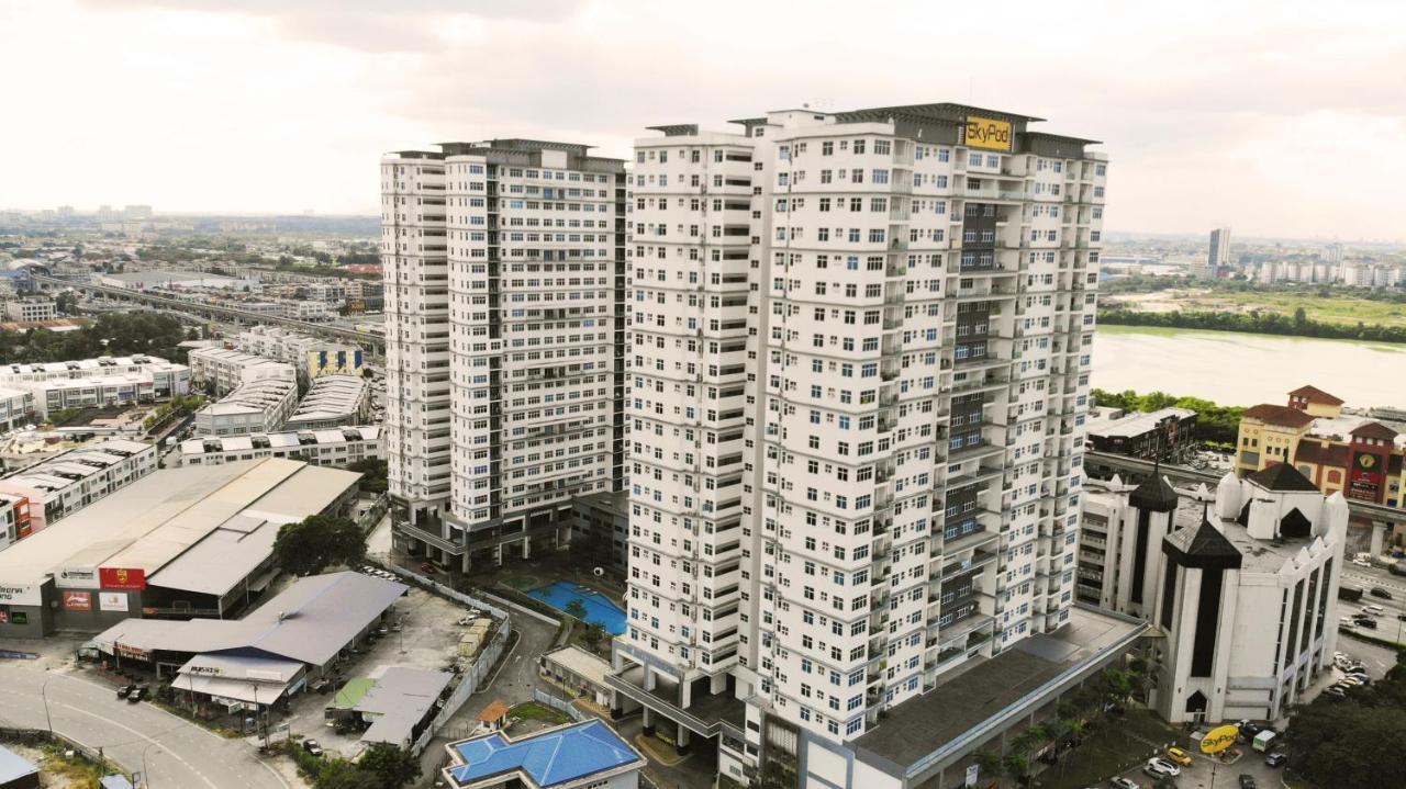No.7 The Zebra @ Puchong Skypod Residence Exteriör bild